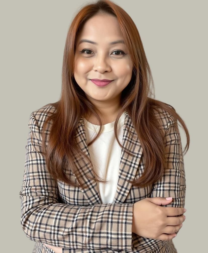 Suzi Khizari profile